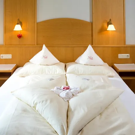 Haus Veidlis, Familie Obkircher Gasthuis 4*