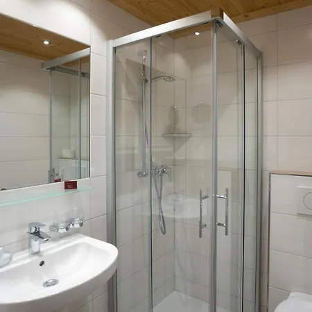 Haus Veidlis, Familie Obkircher