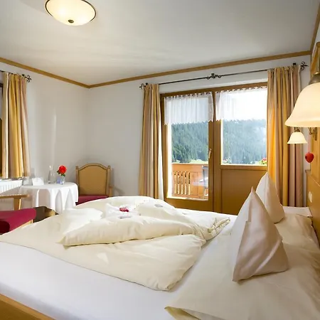 Haus Veidlis, Familie Obkircher